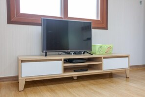 Accès au Wi-Fi (inclus), literie fournie