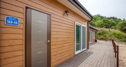 Yonghwasan Neoul Pension