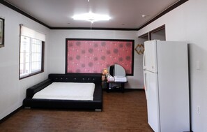 Room (Arirang) | Free WiFi, bed sheets