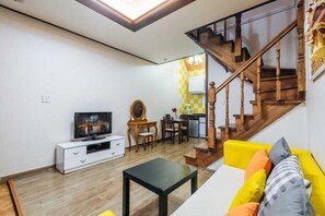 客房 (Lemon Yellow) | 免费 WiFi