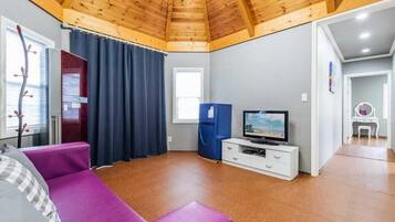 Zimmer (All Rainbow) | Kostenloses WLAN