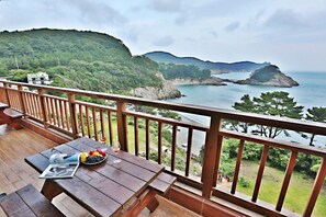 Room - Gashbush Pension (Geoje)