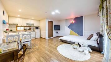 Room | Free WiFi, bed sheets
