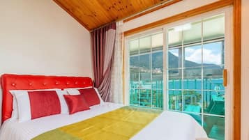 Room (Jindallae) | Free WiFi, bed sheets