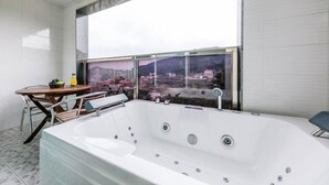 Unclassified image, 2 of 67, button - Casa di Mare Pension (Geoje)
