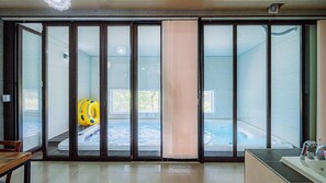 Room (Hue2) | Free WiFi, bed sheets - Huenest pension (Gapyeong)