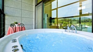 Rom (Nest3 (Whirlpool spa)) | Wi-fi (inkludert) og sengetøy