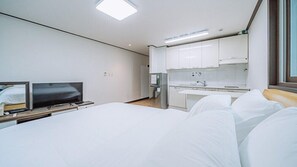Wifi gratis y ropa de cama 