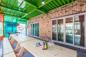 Room (Iris) | Free WiFi, bed sheets