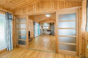 客房 (Byulchae) | 免費無線上網、床單