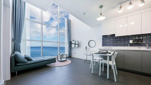 Chambre (A-203 duplex spa) | Wi-Fi gratuit, draps fournis