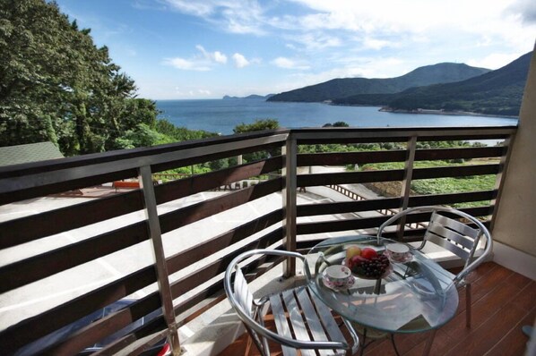 Exterior - Forest Village Padosori Pension (Geoje)