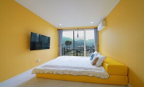 Room (Is 103) | Free WiFi, bed sheets