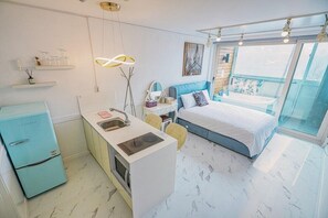 客房 (Art 201) | 免费 WiFi、床单