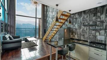 Room (VIP) | Free WiFi, bed sheets