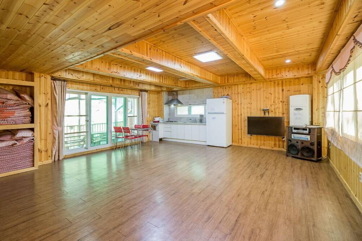 客房 (Byulgwan (1st floor)) | 免费 WiFi、床单