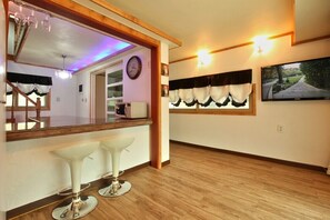 Kamer (Meoseulchajaseo) | Gratis wifi, beddengoed