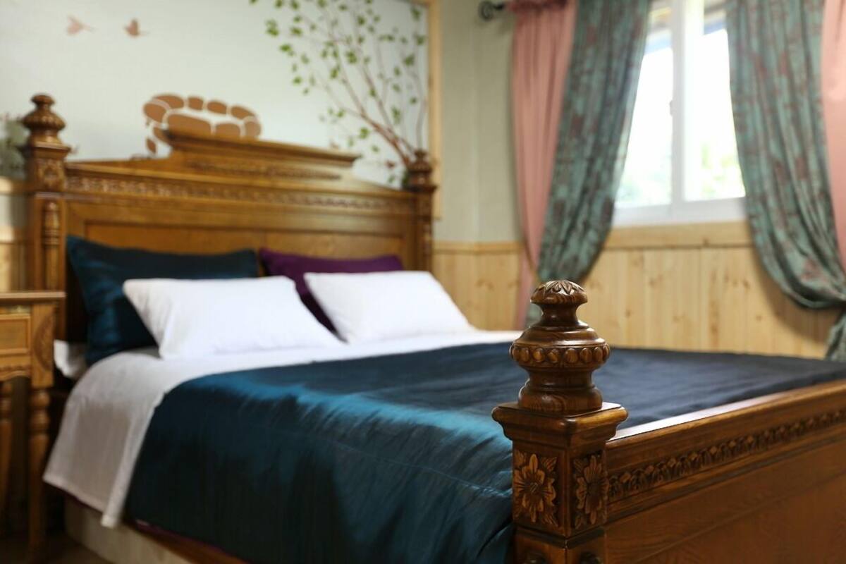 Wifi gratis y ropa de cama