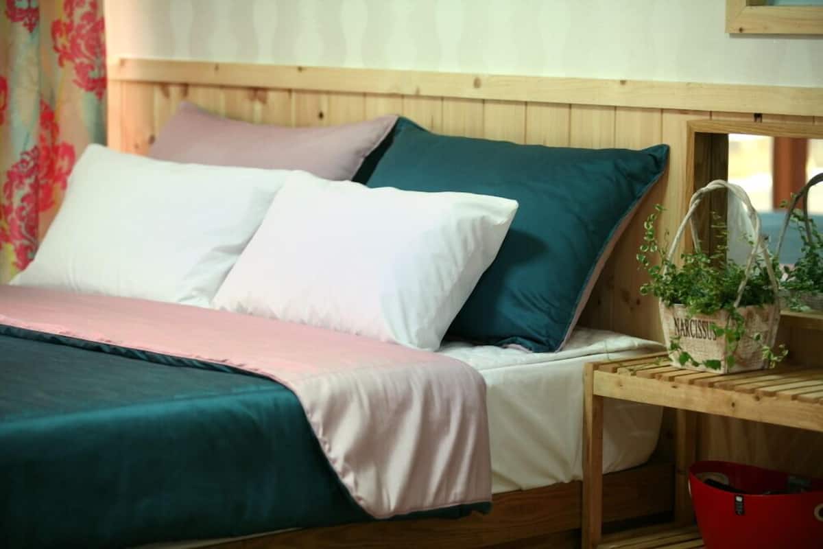 Wifi gratis y ropa de cama