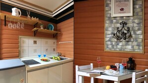Ảnh chưa phân loại, 2 trong số 74 ảnh, nút