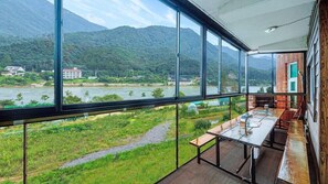 ห้องพัก (R-1) | Wi-Fi ฟรี, ผ้าปูที่นอน