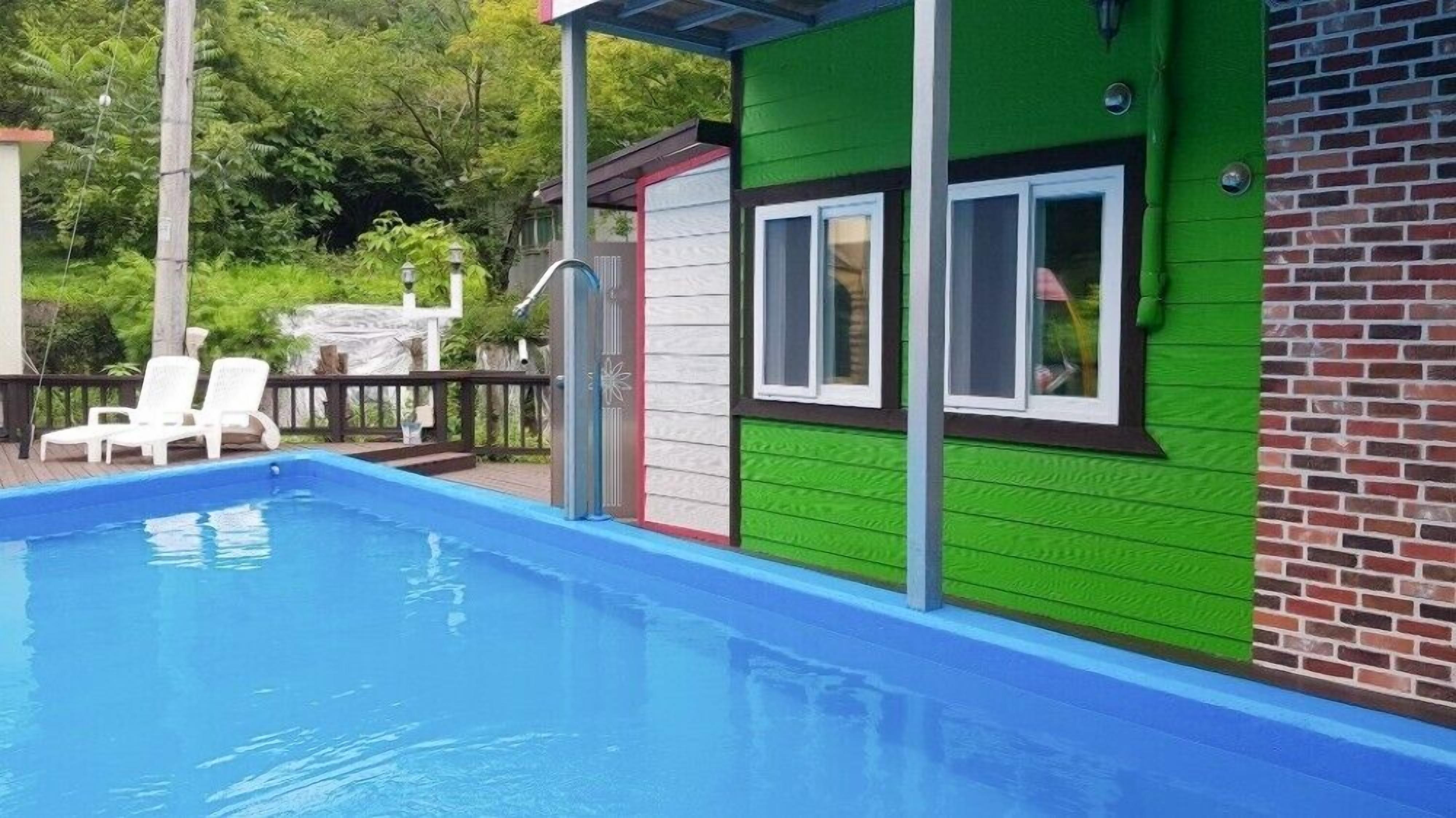 룸 (Beauty and the Beast) | 무료 WiFi, 침대 시트