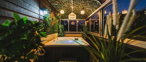 Room | Free WiFi, bed sheets