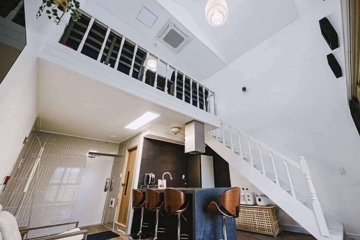 Habitación | Wifi gratis y ropa de cama