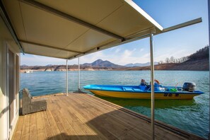 Room (Regular Joadae) | Free WiFi, bed sheets - Kimkiho Fishing House (Jecheon)