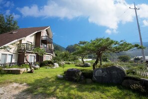Exterior - Forest Pension (Pocheon)