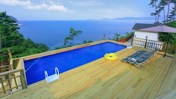 Exterior - Silver Sea Pension (Namhae)