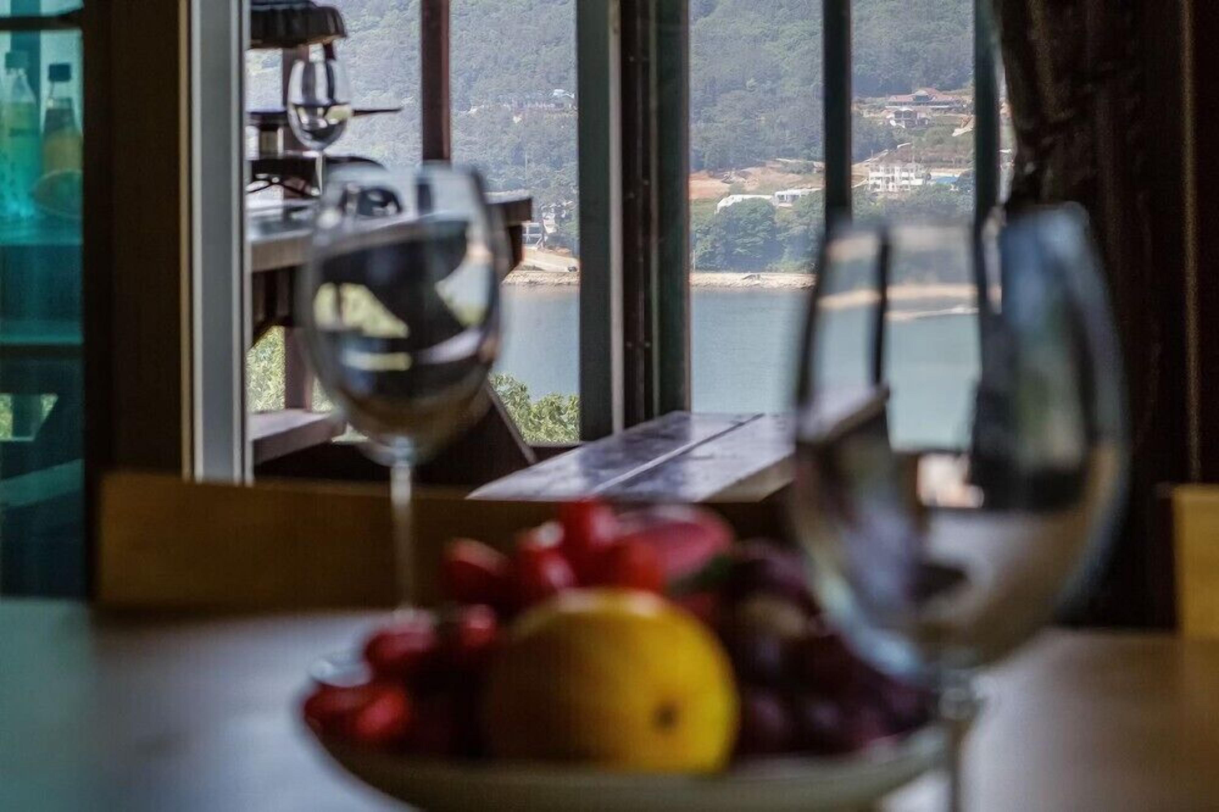 Room (Black rose) | Free WiFi, bed sheets