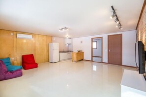 Habitación (Byulgwan-dong K room) | Wifi gratis y ropa de cama