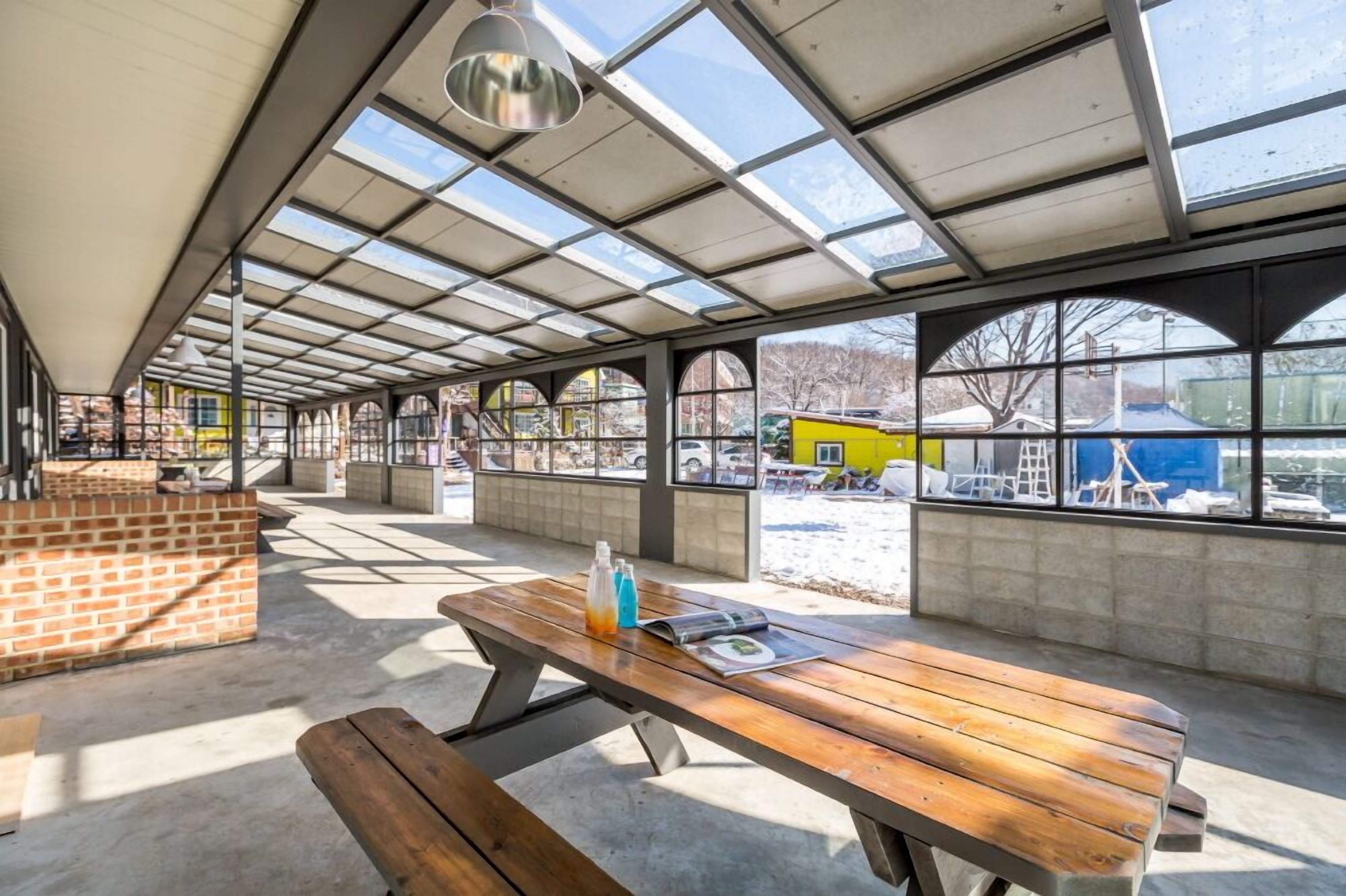 Room (Byulgwan-dong K room)