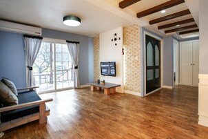 Quarto (Pureun-achim) | Wi-Fi de cortesia, roupa de cama