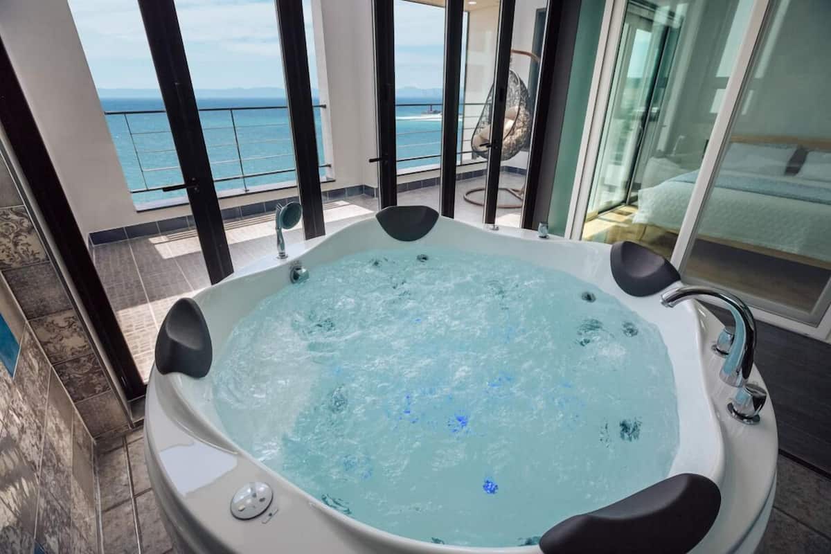 Room (Spa villa D-201) | Free WiFi, bed sheets