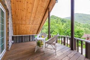 Huone (Group Room) | Ilmainen Wi-Fi, vuodevaatteet