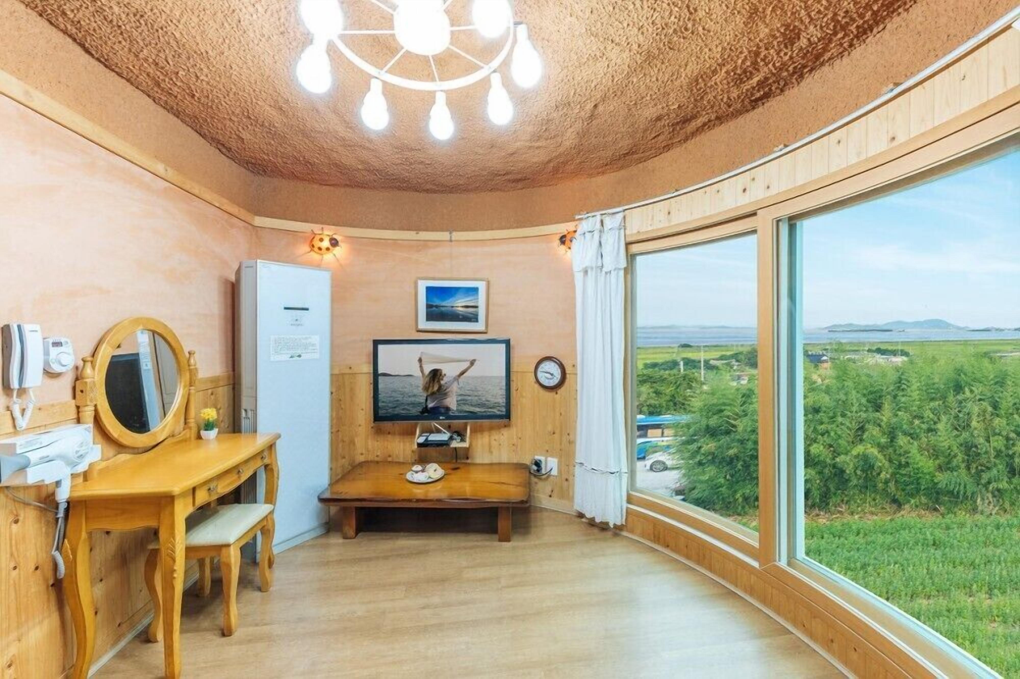 Wi-Fi gratis dan seprai linen