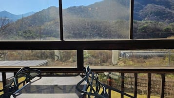 Habitación (Solbet) | Wifi gratis y ropa de cama