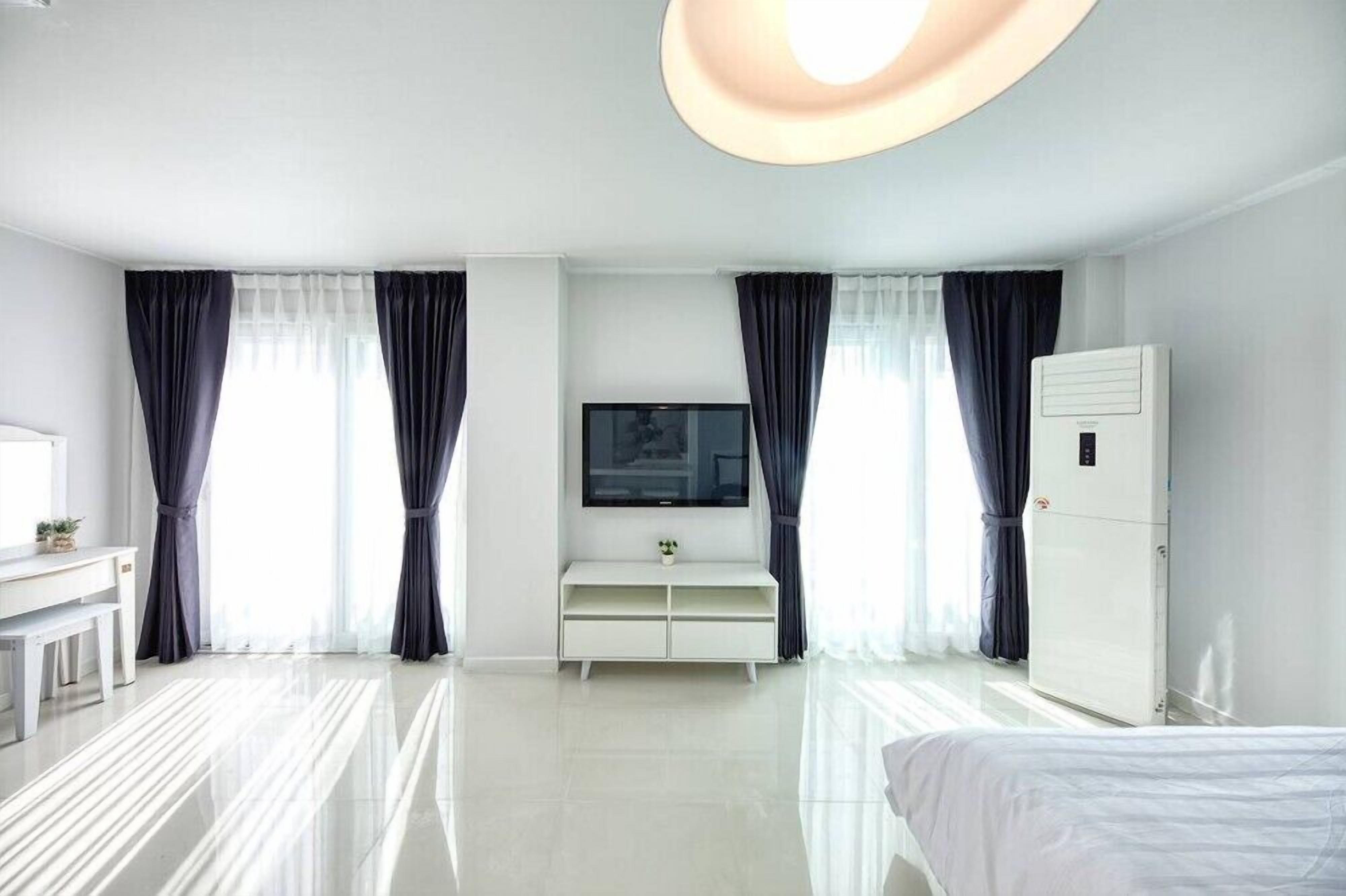 Quarto (Lilac) | Wi-Fi de cortesia, roupa de cama