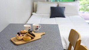 Room (Private Terrace 7)