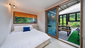 Kamar (Duplex Jet Spa 1) | Wi-Fi gratis dan seprai linen
