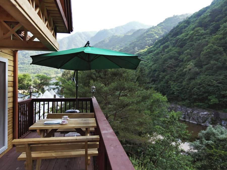 Wi-Fi gratuit, draps fournis