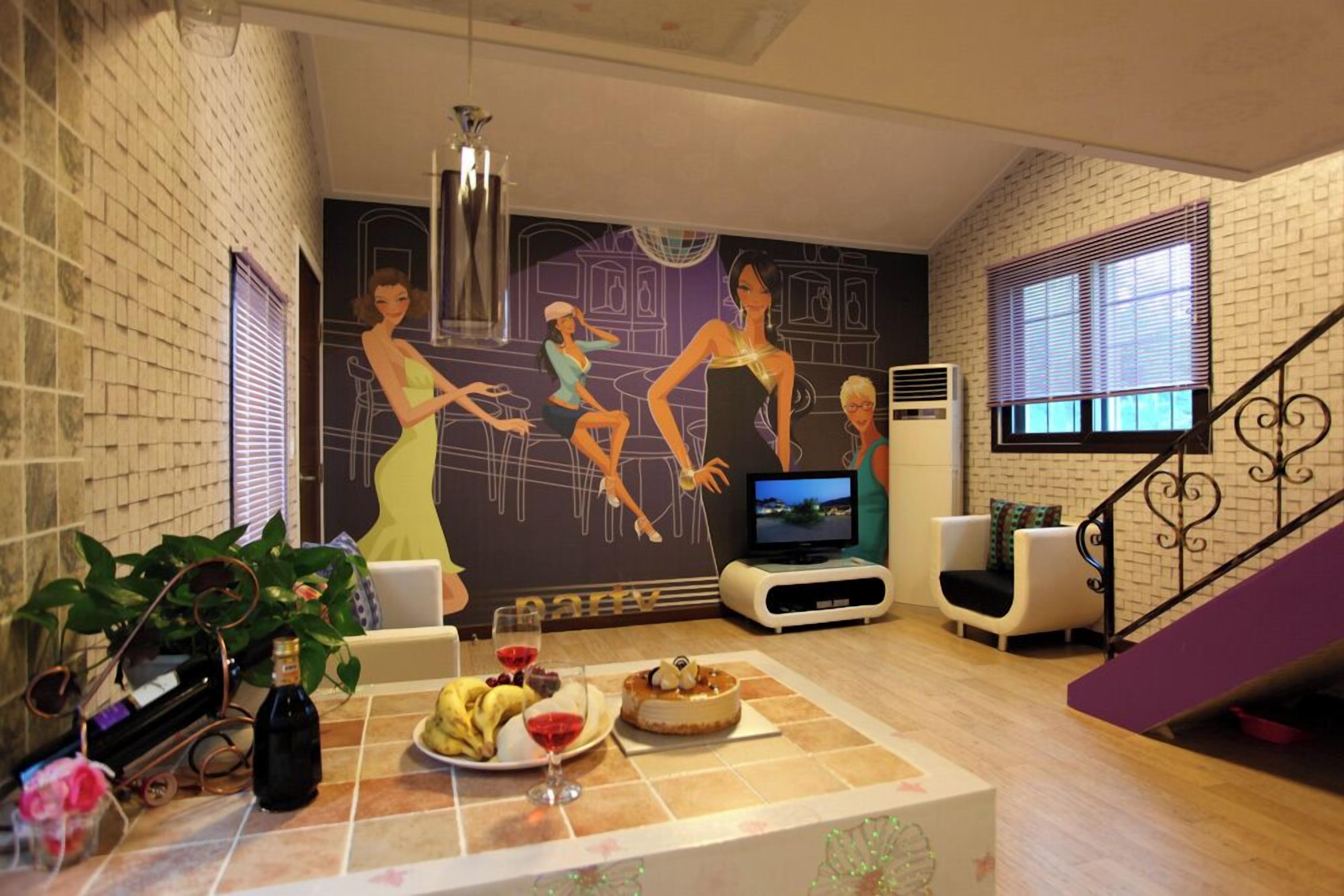 룸 (Maru) | 무료 WiFi, 침대 시트