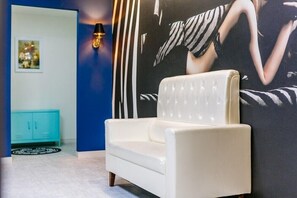 Chambre (C101) | Accès au Wi-Fi (inclus), literie fournie