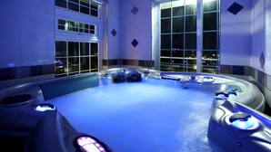 Rom (Navy blue (Private spa)) | Wi-fi (inkludert), individuelt dekorert og individuelt innredet