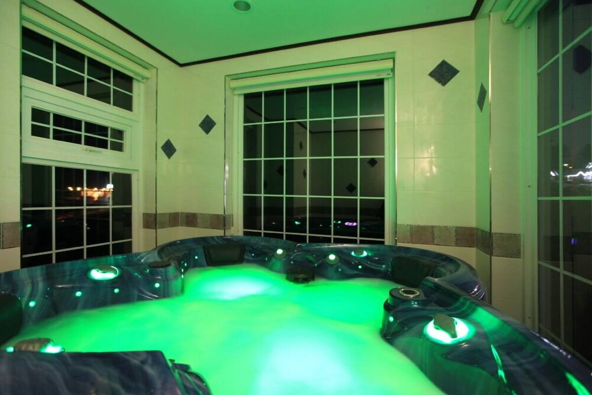 룸 (Citrin Yellow(Private spa)) | 무료 WiFi, 각각 다른 스타일의 인테리어, 각각 다르게 가구 비치, 침대 시트