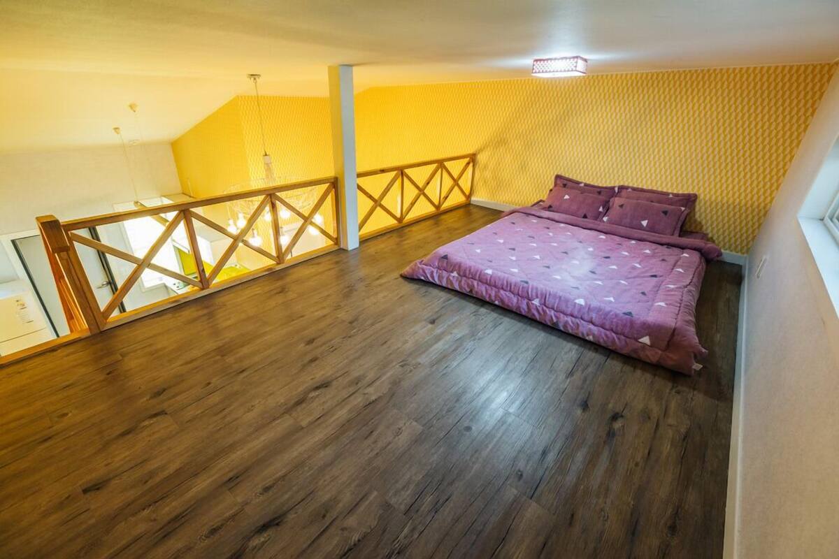 Room (Haetsal 1)