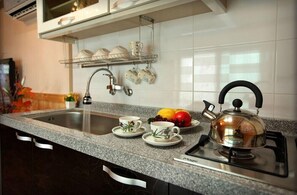 Habitación | Decoración individual, mobiliario individual, wifi gratis y ropa de cama