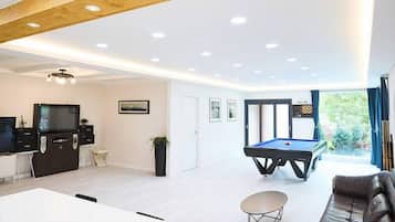 Room (Somang (Private)) | Individually decorated, individually furnished, free WiFi, bed sheets